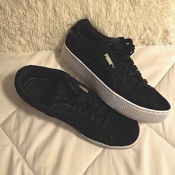 Puma Vikky Platform Shoes Ladies Size 7.5 m - Picture 1 of 6